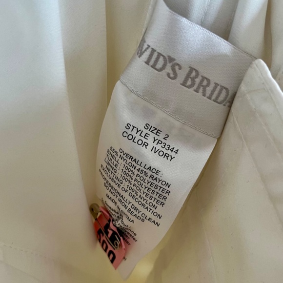 Wedding Dress - Picture 11 of 15